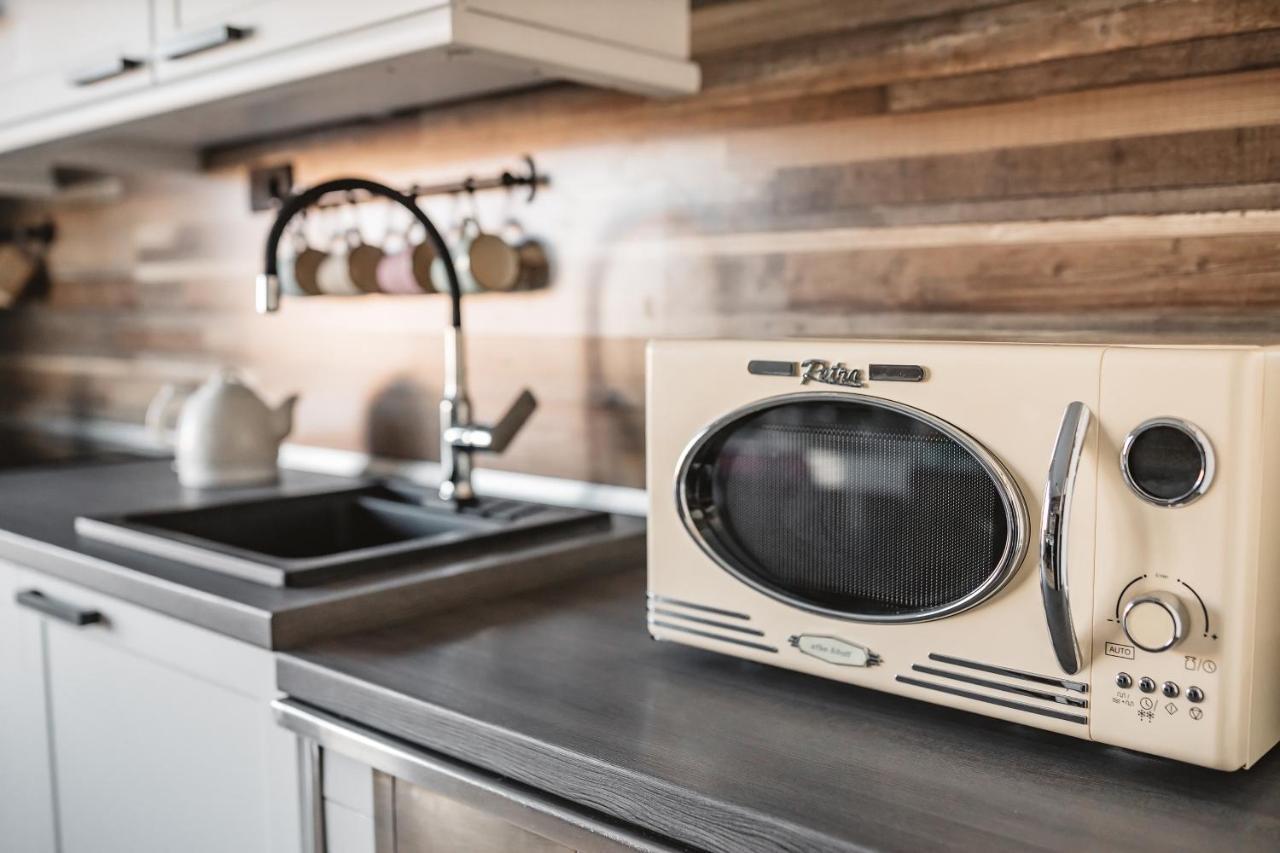 Drive Caffe Apartments Trzin Dış mekan fotoğraf