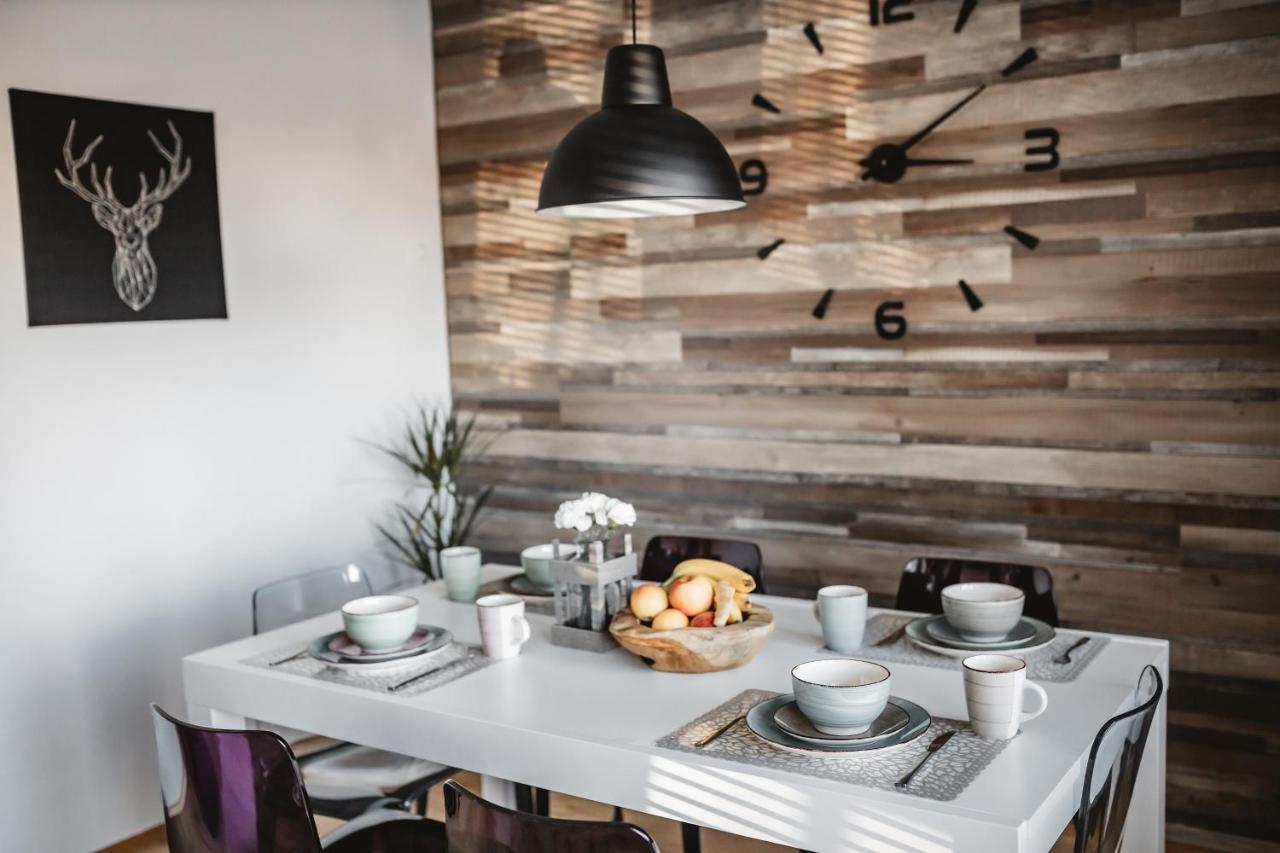 Drive Caffe Apartments Trzin Dış mekan fotoğraf